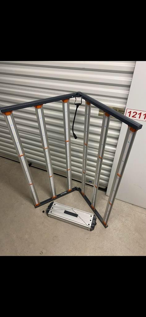 2 stuks Fluence Spyder 2i led 120x120, Tuin en Terras, Kweekspullen, Nieuw, Kweeklamp, Ophalen of Verzenden