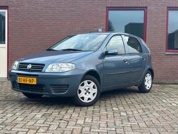 Fiat Punto 1.2 5DR AUTOMAAT  Blauw AIRCO  RIJKLAAR beschikbaar voor biedingen