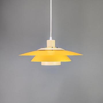 Design-Light hanglamp geel, unieke lamp uit Denemarken beschikbaar voor biedingen