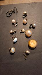 12 single antieke vintage oorbellen klips en draaiers, Ophalen of Verzenden, Overige materialen, Oorbellen