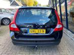 Volvo V70 2.5T Kinetic 200PK Youngtimer, Auto's, Volvo, Voorwielaandrijving, Stof, Gebruikt, Zwart
