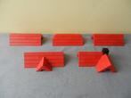 Lego daken met rode dakpannen (set 2), Kinderen en Baby's, Speelgoed | Duplo en Lego, Gebruikt, Ophalen of Verzenden
