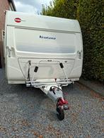 Geheel complete, mooie caravan met allerlei toebehoren, Caravans en Kamperen, Rondzit, Particulier, Fendt, Koelkast