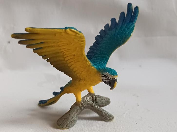 Schleich Blauwgele Ara Papagaai 14737, Verzamelen, Dierenverzamelingen, Gebruikt, Beeldje of Figuurtje, Paard, Ophalen of Verzenden