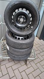 Winterbanden toyota aygo c1 107 peugeot 165 60 15 velgen, Ophalen, Gebruikt, Toyota
