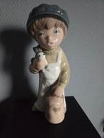 Beeldje Casades porselein, Antiek en Kunst, Ophalen of Verzenden