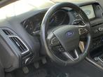 Ford Focus Wagon 1.0 Titanium - Navigatie I Airco I PDC I LE, Te koop, Benzine, Gebruikt, 999 cc