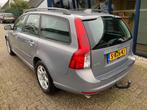 Volvo V50 2.5 T5 Kinetic 230PK Automaat Youngtimer, Auto's, Stof, Zwart, 2521 cc, V50