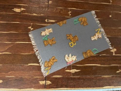 poppenhuis Kinderkamer kleedje (meerdere aanwezig), Verzamelen, Poppenhuizen en Toebehoren, Nieuw, Poppenhuis, Ophalen of Verzenden