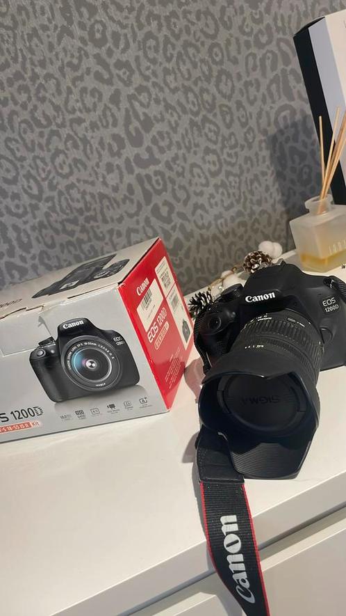 Canon EOS 1200D | Sigma 18-200mm, Audio, Tv en Foto, Fotocamera's Digitaal, Zo goed als nieuw, Spiegelreflex, Canon, Ophalen of Verzenden