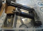 Te koop gebruikt niet apparaat met doosje nietjes., Doe-het-zelf en Verbouw, Gereedschap | Handgereedschap, Ophalen of Verzenden
