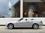 1:18 Mercedes CLK Cabrio CLK500 A209 zilver 2003 Kyosho, Kyosho, Auto, Ophalen of Verzenden, Zo goed als nieuw