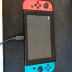 Switch met 3 joycons hoes en Mario Odyssey MOET WEG, Spelcomputers en Games, Spelcomputers | Nintendo Switch, Ophalen of Verzenden