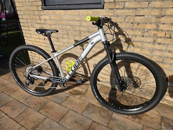Cube Attention SLX maat S 27,5 inch BLACK FRIDAY KORTING, Fietsen en Brommers, Fietsen | Mountainbikes en ATB, Zo goed als nieuw