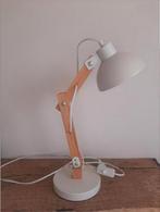Leuke witte nachtlamp bureaulamp Scandinavische stijl, Ophalen of Verzenden, Zo goed als nieuw, Modern, Minder dan 50 cm