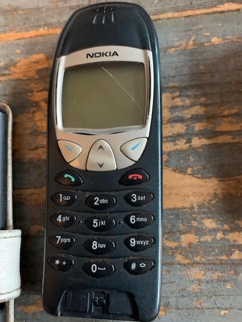 Oude Nokia, Ericsson en Sony gsm telefoons, Telecommunicatie, Mobiele telefoons | Nokia, Gebruikt, Zonder simlock, Fysiek toetsenbord