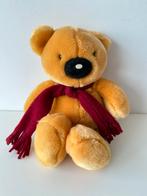 Knuffel beer met rode sjaal 32 cm / Leendert Jan Vis, Kinderen en Baby's, Speelgoed | Knuffels en Pluche, Gebruikt, Ophalen of Verzenden