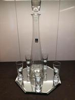 Te koop: Glazen karaf met 6 glaasjes op spiegel plateau., Antiek en Kunst, Antiek | Glas en Kristal, Ophalen