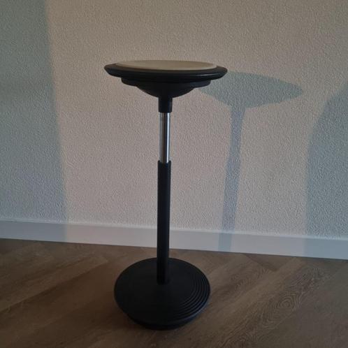 Wilkhahn Stitz 2 zit- stahulp., Huis en Inrichting, Barkrukken, Nieuw, 60 tot 90 cm, Leer, Metaal, 1 kruk, In hoogte verstelbaar
