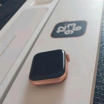 Apple watch 40mm Rosé/Goud dames IOS beschikbaar voor biedingen