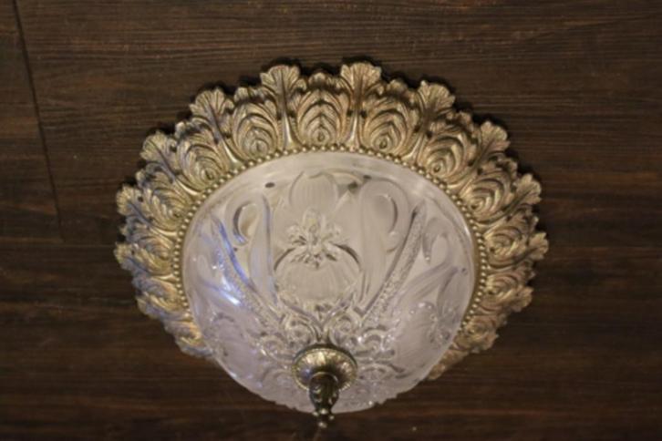 Plafonniere met brede vergulde messing rand en rozet, Huis en Inrichting, Lampen | Plafondlampen, Gebruikt, Ophalen of Verzenden