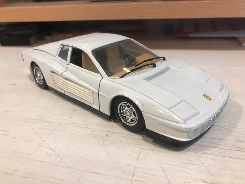 1:24 Ferrari Testarossa Wit ( Miami Vice) Bburago, Hobby en Vrije tijd, Modelauto's | 1:24, Gebruikt, Auto, Bburago, Ophalen of Verzenden