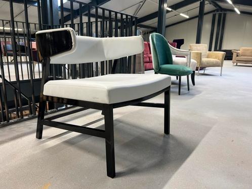 (2) Showmodel Molinari Thelma Fauteuil wit leer Design Stoel, Huis en Inrichting, Fauteuils, Nieuw, Hout, 75 tot 100 cm, Ophalen of Verzenden