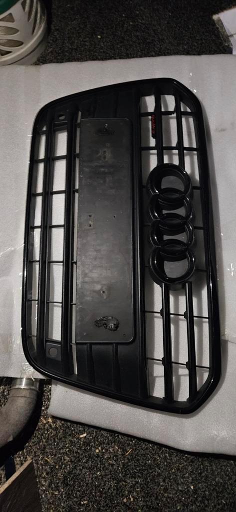 Audi A6 C7 Grille Zwart Optiek Prefacelift, Auto-onderdelen, Carrosserie en Plaatwerk, Bumper, Audi, Voor, Gebruikt, Ophalen of Verzenden