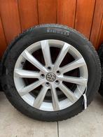 VW Winterbanden met Velgen - 215/55 R17, Ophalen, Gebruikt