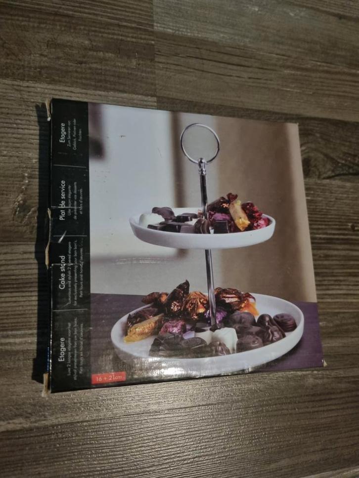 Etagère / Taartstandaard - Nieuw in doos!, Huis en Inrichting, Woonaccessoires | Etagères, Nieuw, Ophalen of Verzenden