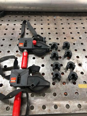 Bessey bandspanners beschikbaar voor biedingen
