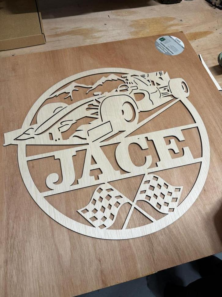 Wandbord met naam - Raceauto thema, Huis en Inrichting, Woonaccessoires | Wanddecoraties, Nieuw, Ophalen of Verzenden