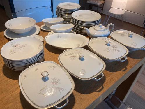 60 delig groot servies Krautheim & Adelberg Selb Bavaria, Antiek en Kunst, Antiek | Servies compleet, Ophalen