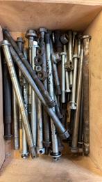 Diverse assen voor wielen , achterbrug en standaard honda, Ophalen of Verzenden, Zo goed als nieuw, Frame, Overige merken