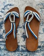 Blauw witte slippers Lotusse maat 37,5, Slippers, Blauw, Ophalen of Verzenden, Zo goed als nieuw