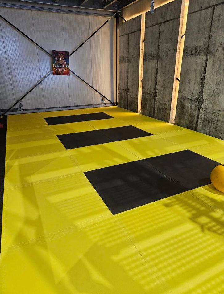 Actie: tatami 40mm vechtsport puzzelmatten 100x100 4cm, Sport en Fitness, Vechtsporten en Zelfverdediging, Nieuw, Ophalen of Verzenden