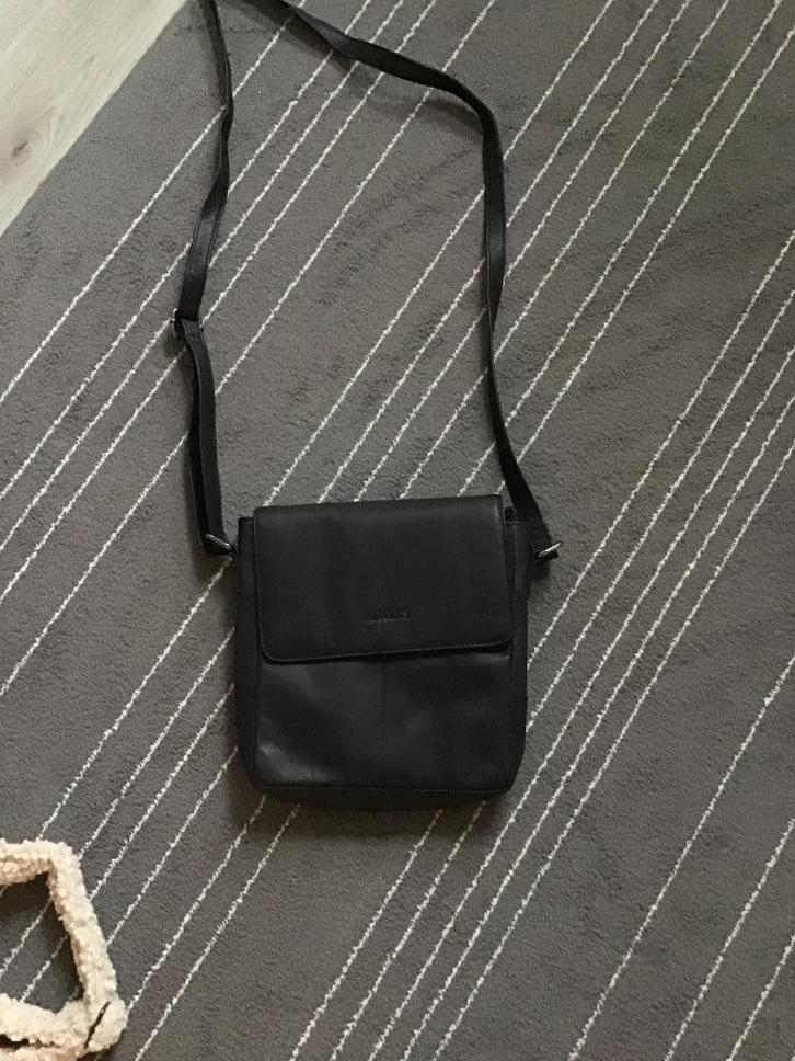 NIEUW!! BEAGLES ZWART LEREN TAS, Sieraden, Tassen en Uiterlijk, Tassen | Damestassen, Nieuw, Handtas, Zwart, Verzenden