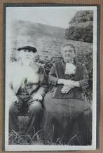 OUDE FOTO OP KARTON va € 1,00 – 4e ITEM GRATIS, Verzamelen, Foto's en Prenten, Gebruikt, Foto, Klederdracht, Ophalen of Verzenden