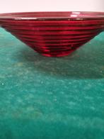 schaal rood glas geribbeld, Ophalen of Verzenden, 'T Olde Gre-j, Info@toldegrej.nl, Endepoelstraat 20f Didam
