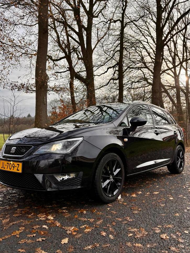 Seat Ibiza 1.0 TSI ST CarPlay Xenon Alcantara Stoelv. Cruise, Auto's, Seat, Particulier, Ibiza, ABS, Airbags, Airconditioning