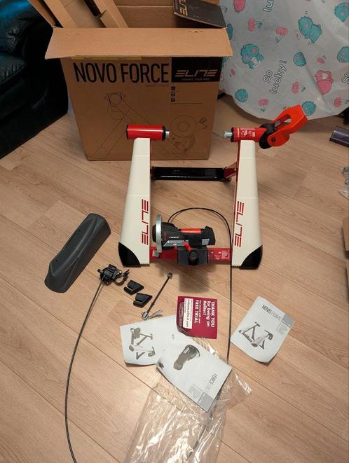 Elite Novo Force (Magnetic Trainer), Fietsen en Brommers, Fietsaccessoires | Overige Fietsaccessoires, Zo goed als nieuw, Ophalen of Verzenden