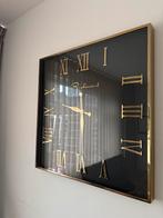 Richmond Wandklok - Vierkant, Goud klok, Huis en Inrichting, Woonaccessoires | Klokken, Ophalen, Zo goed als nieuw, Analoog, Wandklok