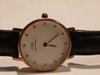 020/DANIEL WELLINGTON DAMES HORLOGE/geen SWATCH,ZINZI,CASIO, Leer, Staal, Zo goed als nieuw, Ophalen