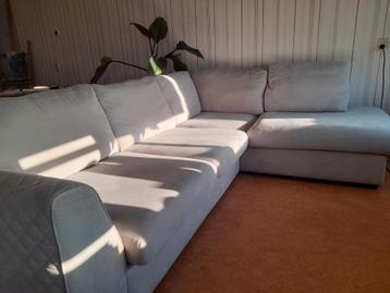 Hoekbank merk dfs ,rookvrij huis.afmeting 290×200.