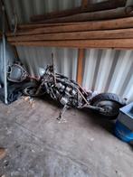 Honda VF700C Supermagna, Motoren, Ophalen