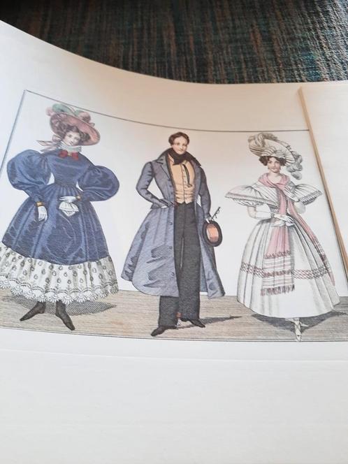 Vintage 19e Eeuwse Mode Prenten, Antiek en Kunst, Antiek | Boeken en Bijbels, Ophalen of Verzenden