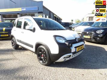 Fiat PANDA 1.0 Hybrid Cross / Rijklaarprijs beschikbaar voor biedingen