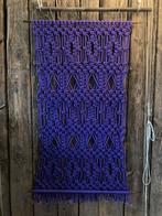 Paars macramé wandkleed., Ophalen, Nieuw