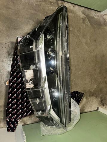 Ford mustang mach e koplamp rechts beschikbaar voor biedingen