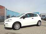 FIAT Punto 1.2 69pk 3D POP, Auto's, Fiat, Voorwielaandrijving, Euro 5, Stof, Gebruikt